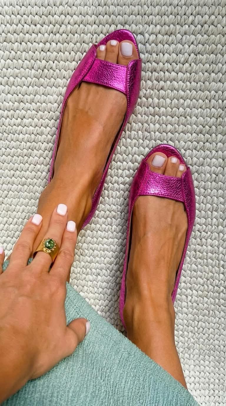 Adelina | Sandalias doradas confort chic