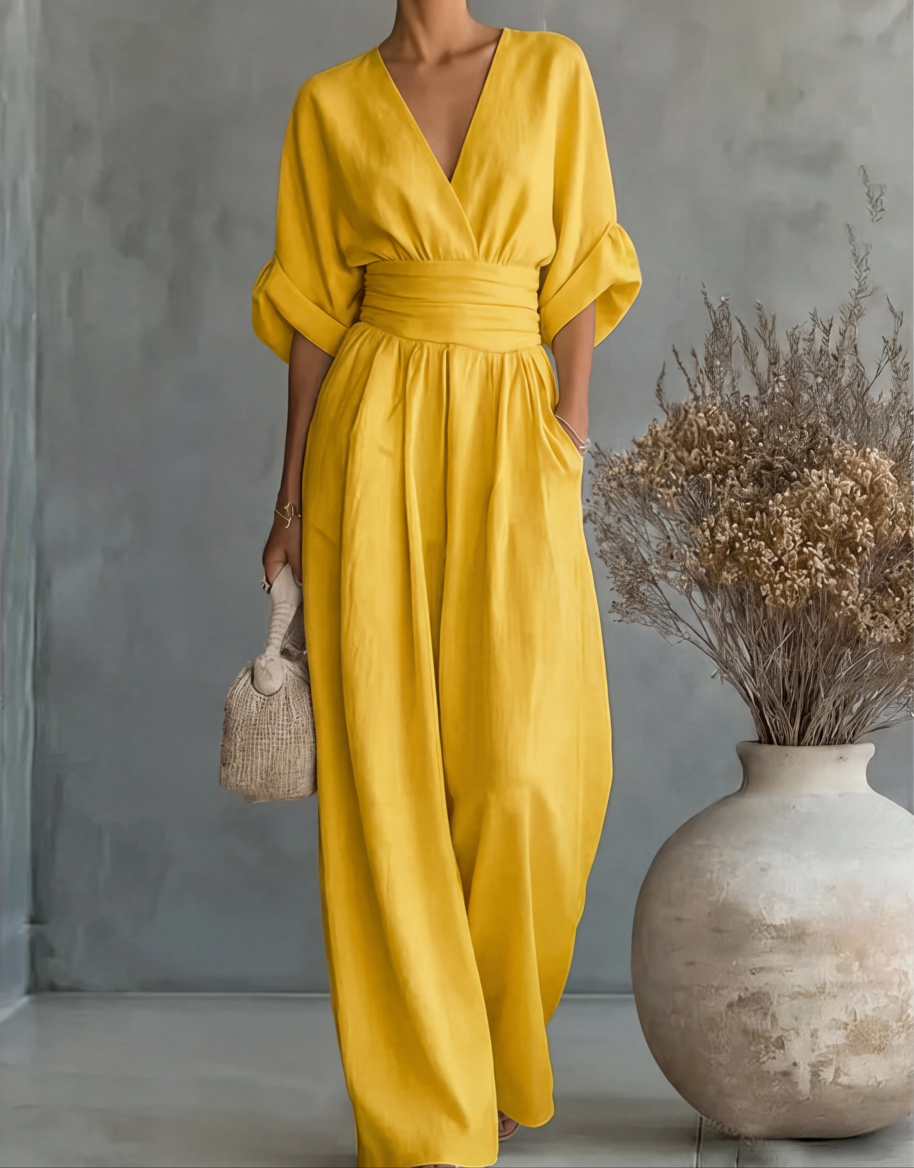Elena – Un mono elegante y de corte fluido