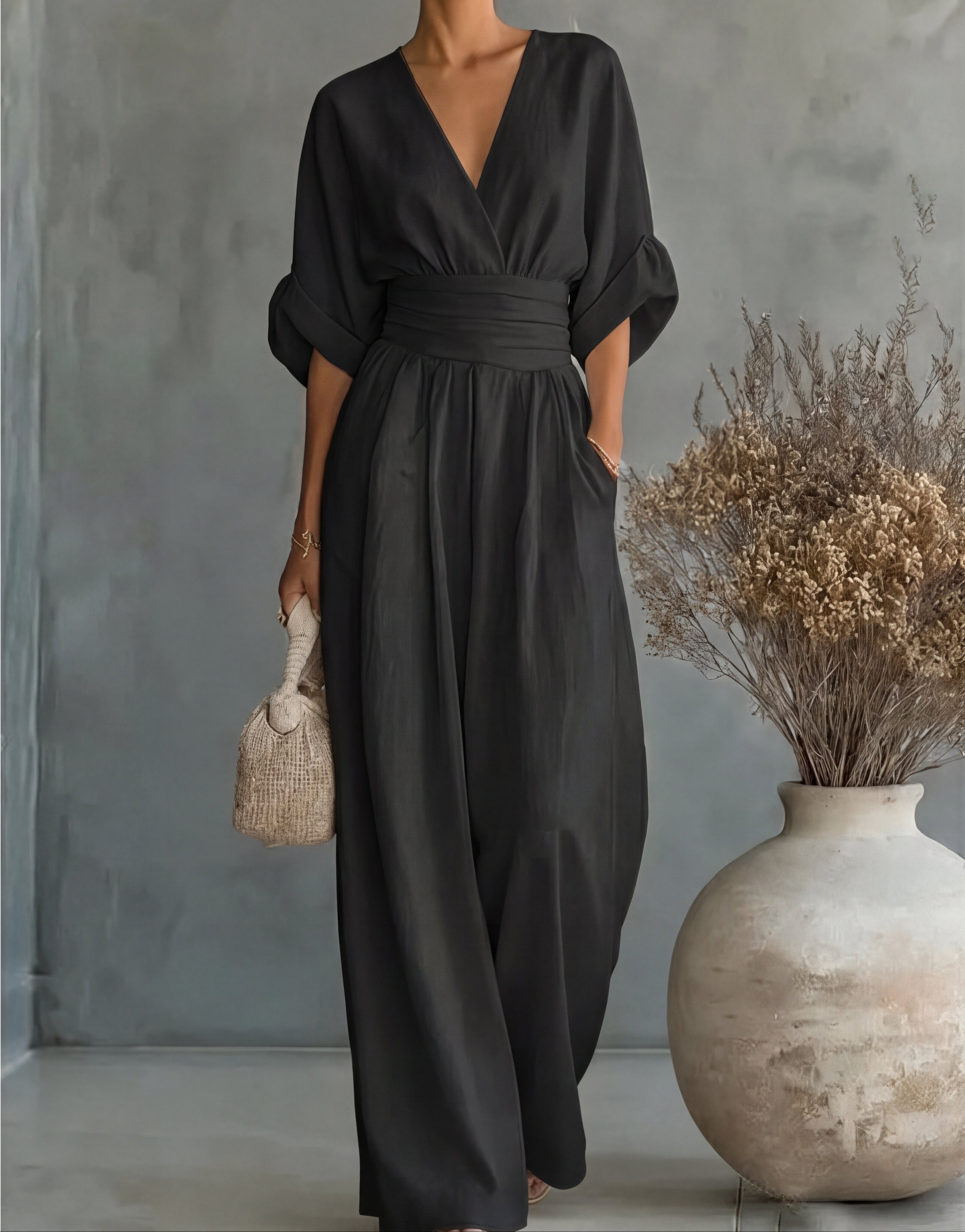 Elena – Un mono elegante y de corte fluido