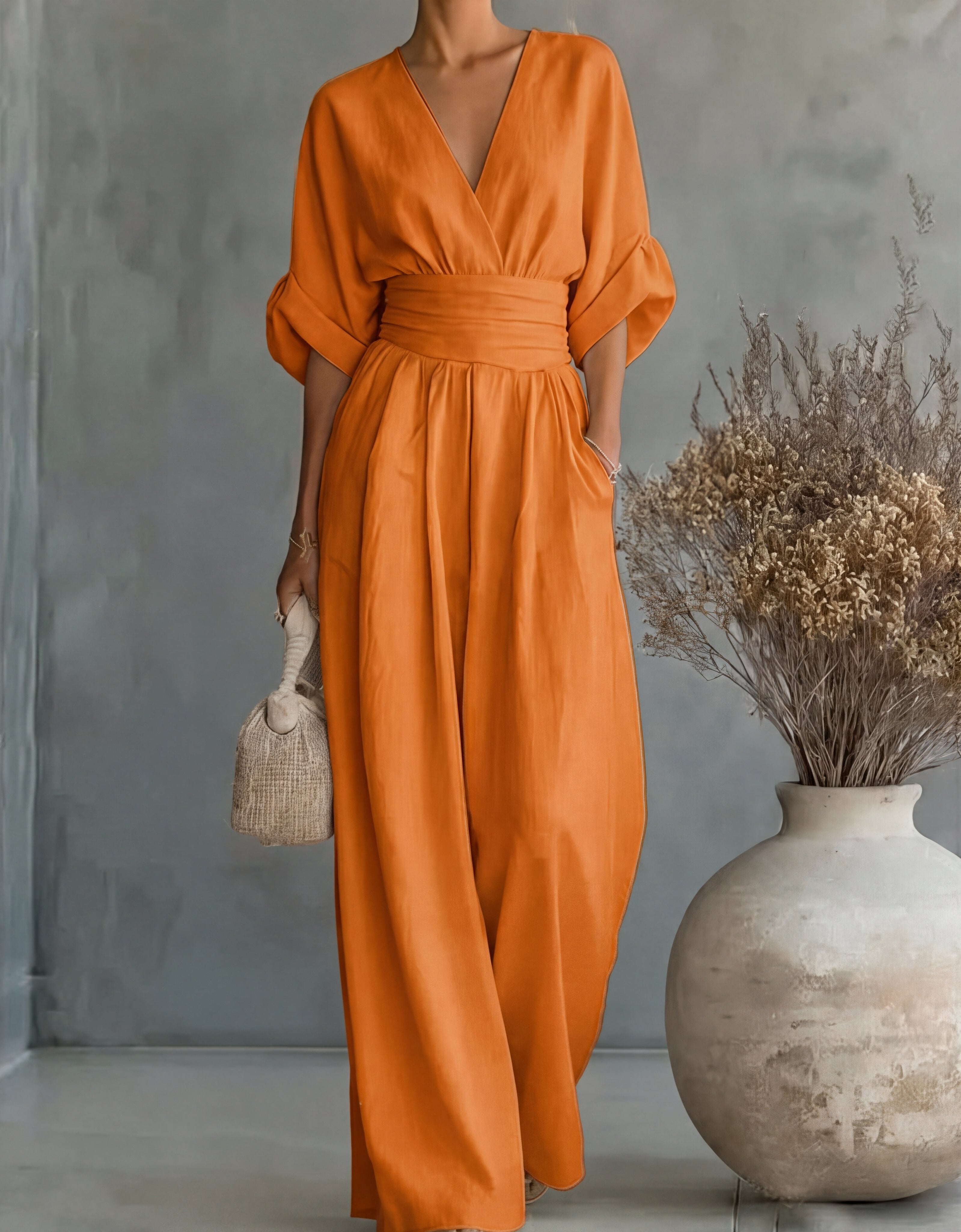 Elena – Un mono elegante y de corte fluido