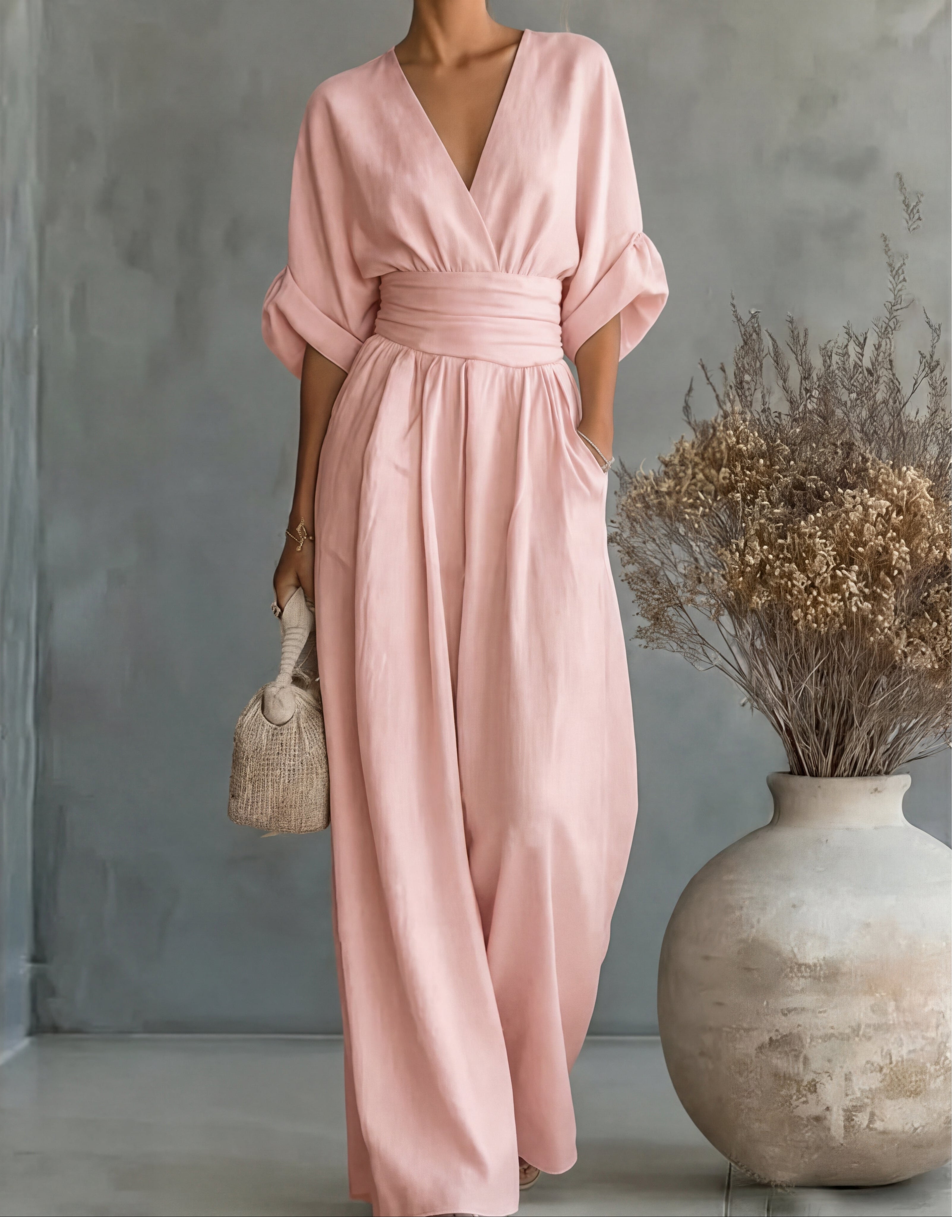 Elena – Un mono elegante y de corte fluido